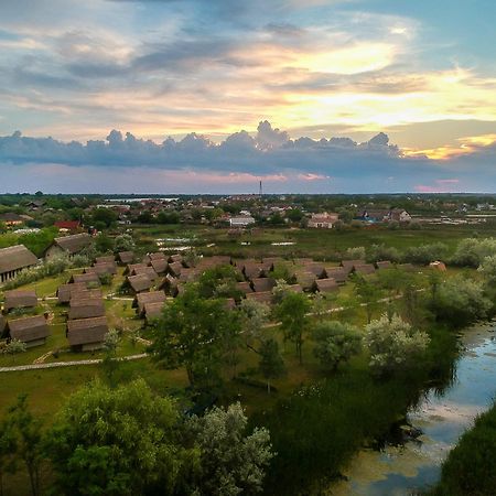 Dolphin Camping Hotel Sfântu Gheorghe Eksteriør billede